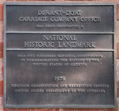 Plaque